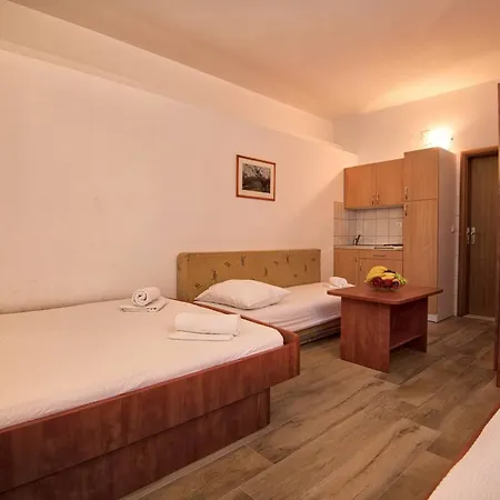 Apartments Bona Neum Zimmer foto