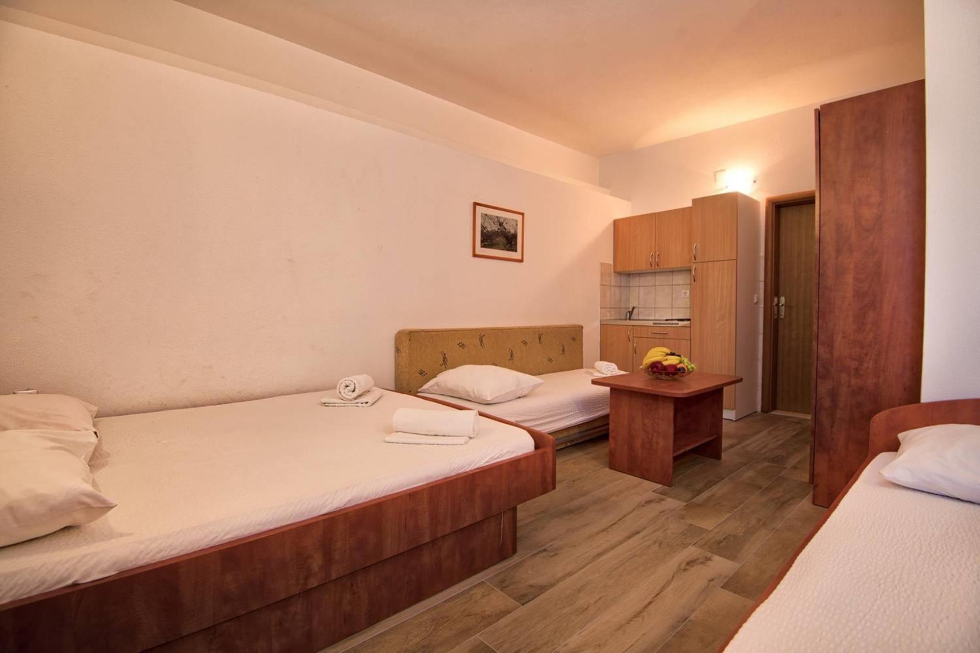 Bona Apartment *