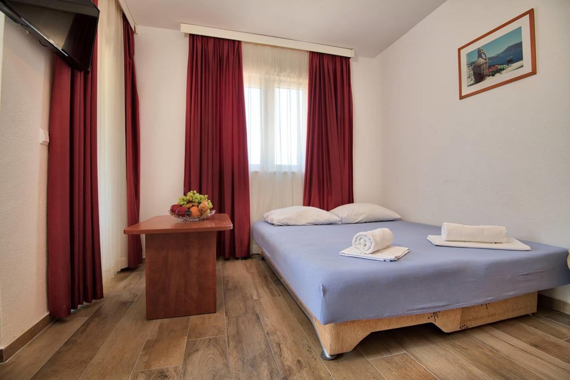 Bona Apartment *