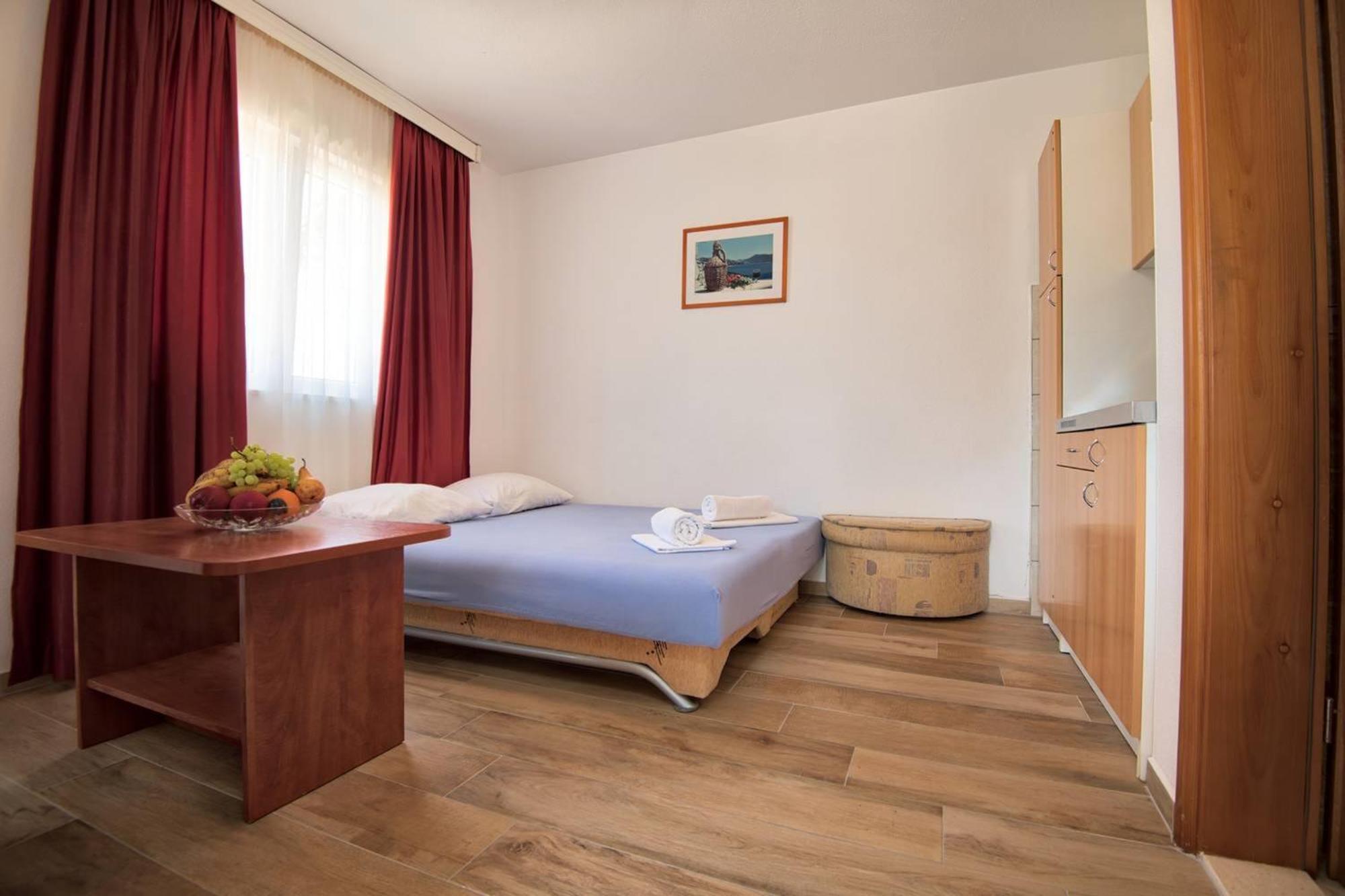 Bona Apartment